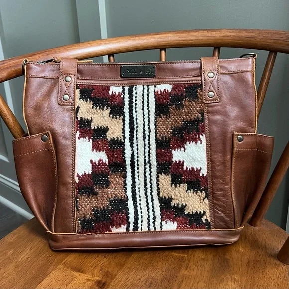 Nena & Co. | Bags | Nena Co Medium The Perfect Bag Momo  display picture 2